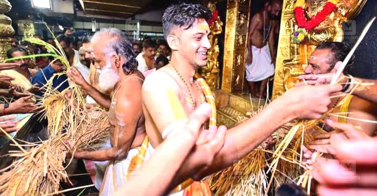 ശബരിമല തന്ത്രിയായി കണ്ഠരര് ബ്രഹ്മദത്തനെ നിയോഗിക്കാൻ ദേവസ്വം ബോർഡ് യോഗത്തിൽ തീരുമാനം