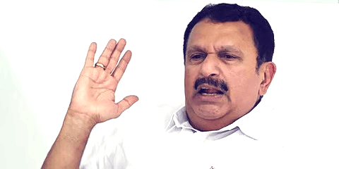 'പിണറായി വിജയൻ ആഹാരം കഴിച്ച കാര്യം ആരും ചർച്ച ചെയ്തില്ലല്ലോ'; ഹെലികോപ്റ്റർ വിവാദത്തിൽ മുഖ്യമന്ത്രിയെ ന്യായീകരിച്ച് കെ. മുരളീധരൻ