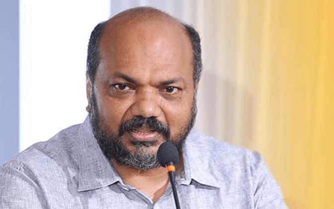'കളത്തിലിറങ്ങി കളിക്കുന്നത് ഗ്യാലറിയിലെ കാഴ്ച പോലെയല്ല'; മഴക്കെടുതിയിലെ ഏകോപനമില്ലായ്മയിൽ സർക്കാരിനെതിരെ രൂക്ഷവിമർശനവുമായി പി. രാജീവ്