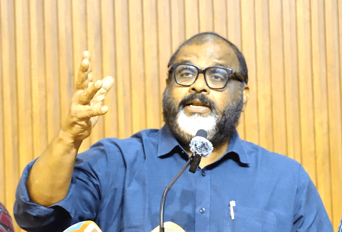 താൻ നടത്തിയത് സ്വയം വിമർശനമെന്ന് മന്ത്രി സി.പി. ജോൺ: പ്രിയദർശിനി ബസ് വിവാദ പരാമർശത്തിൽ വിശദീകരണം