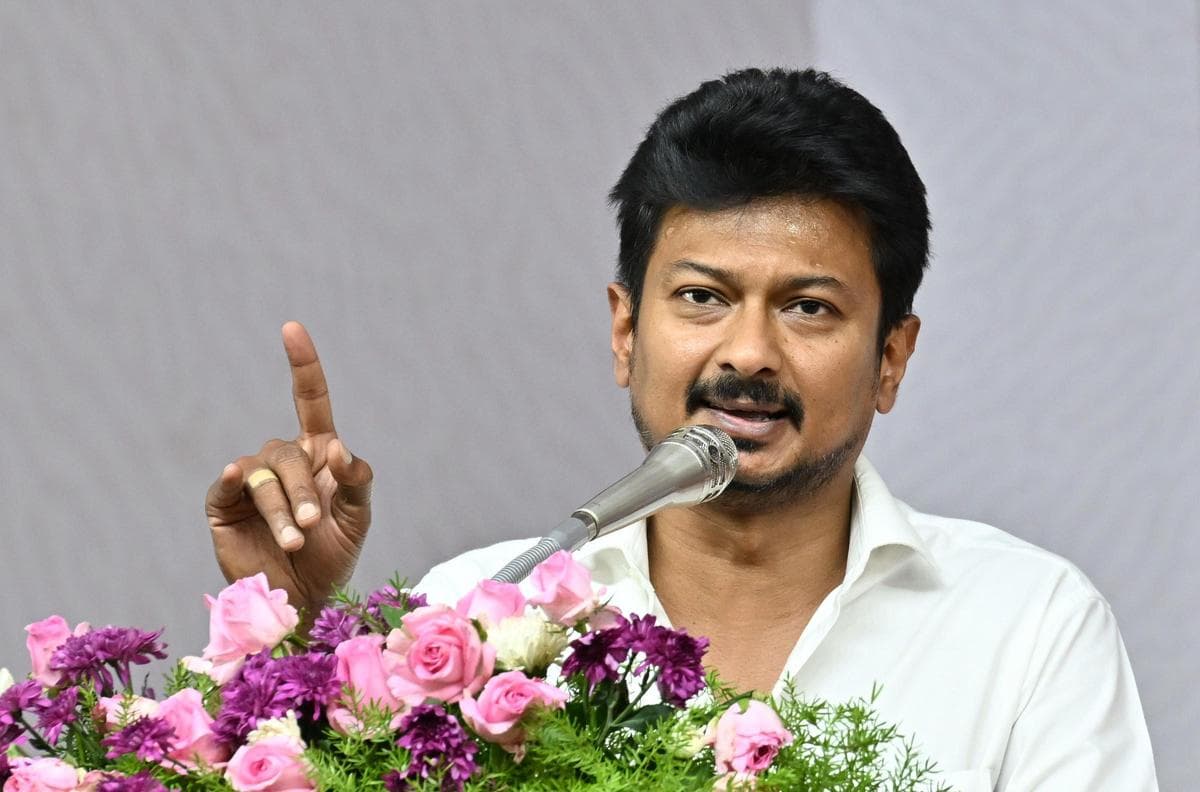 വിജയ് സർക്കാരിന്റെ ബജറ്റ് 'ജെൻ സി'കളെ ലക്ഷ്യമിട്ടുള്ളത്, കാവേരി പ്രശ്നത്തിൽ മൗനം; ഭരണകൂടത്തിനെതിരെ ആഞ്ഞടിച്ച് ഉദയനിധി സ്റ്റാലിൻ