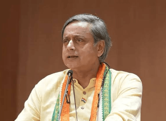 നീറ്റ് ക്രമക്കേടിൽ രാഹുൽ ഗാന്ധിയുടെ പ്രക്ഷോഭം പരാജയം, കോൺഗ്രസ് സ്വയം പരിശോധന നടത്തണം: ശശി തരൂർ