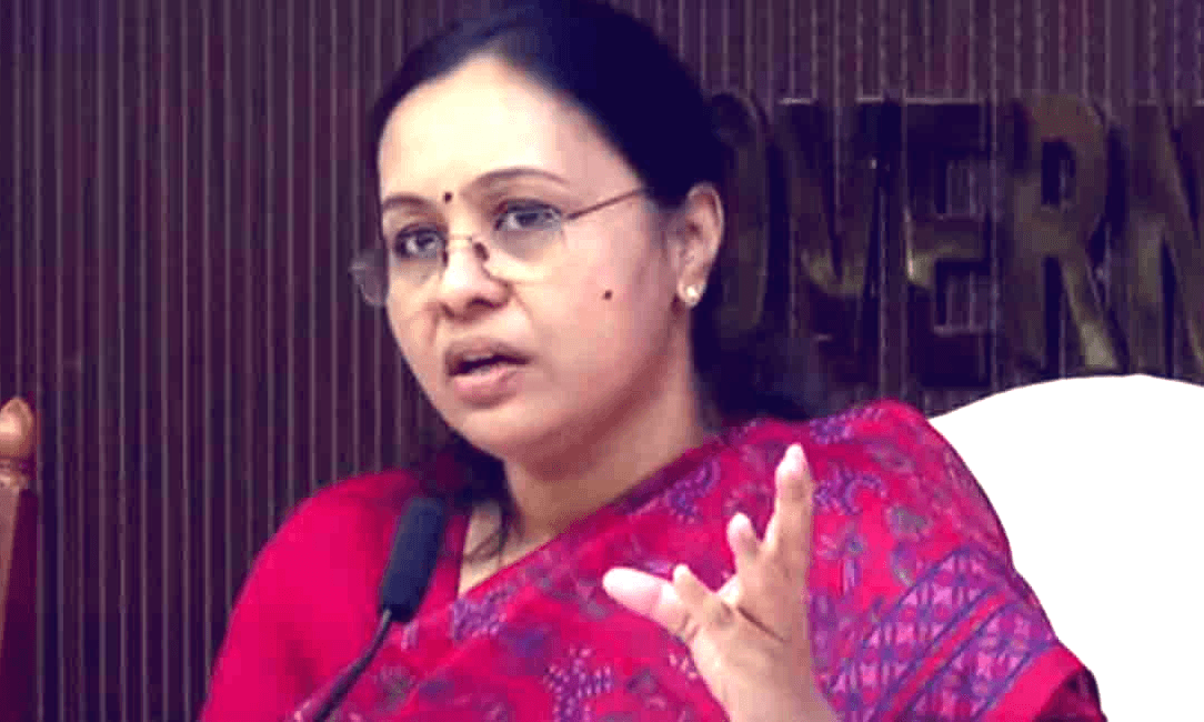 'ഉണ്ണിത്താന്റെ സർട്ടിഫിക്കറ്റ് തോന്ന്യാസമല്ലാത്തതുകൊണ്ടാകും ഡിലീറ്റ് ചെയ്യാത്തത്': മന്ത്രി കെ. മുരളീധരന് വീണാ ജോർജിന്റെ മറുപടി