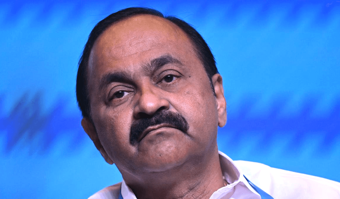 ലഹരിക്കേസിൽ അറസ്റ്റിലായവരെ പരിചയമുണ്ട്, ഒരാൾ യൂത്ത് കോൺഗ്രസുകാരൻ; എന്നാൽ അയാൾ തന്റെ സോഷ്യൽ മീഡിയ കോർഡിനേറ്ററല്ലെന്ന് മുഖ്യമന്ത്രി വി.ഡി. സതീശൻ