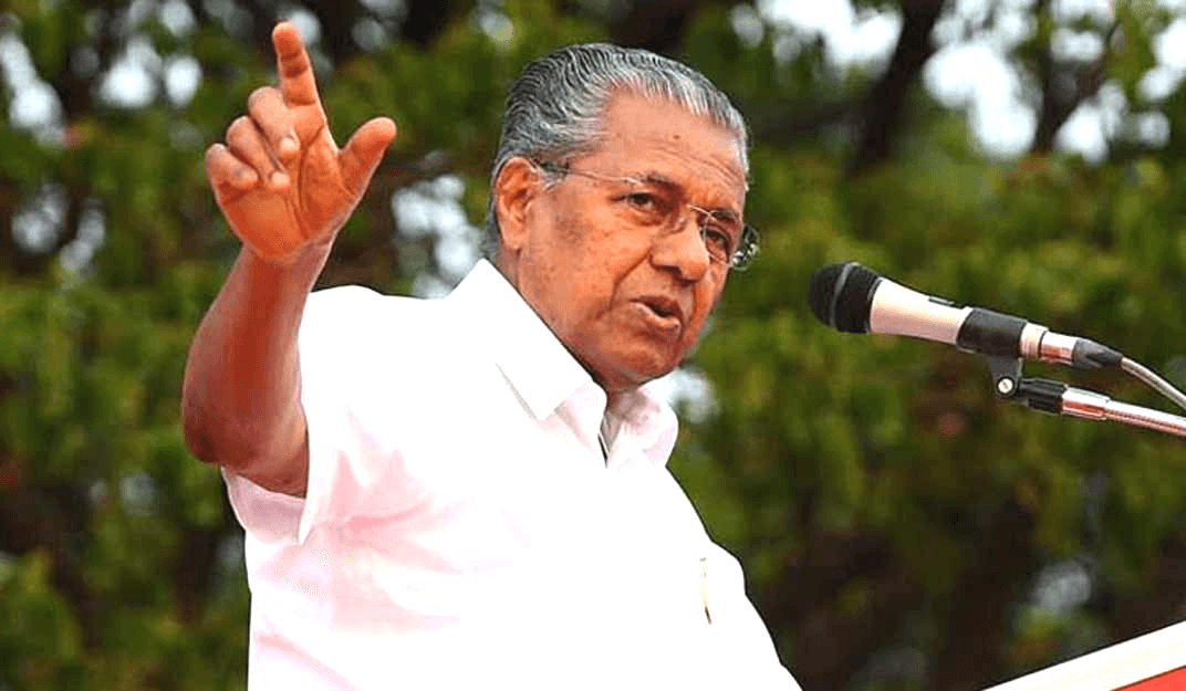 ഡി.ജി.പിയെ വിളിച്ചുവരുത്തിയത് ജനാധിപത്യവിരുദ്ധം; സർക്കാരിന്റെ മൗനം വിധേയത്വമായി ഗവർണർ കാണുന്നുവെന്ന് പിണറായി വിജയൻ