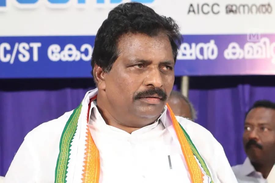 മല്ലികാർജുൻ ഖർഗെയ്ക്കെതിരായ ജാതീയ വിവേചനം: എസ്.സി/എസ്.ടി നിയമപ്രകാരം കേസെടുക്കാൻ പൊലീസ് തയ്യാറാകണമെന്ന് കൊടിക്കുന്നിൽ സുരേഷ് എം.പി