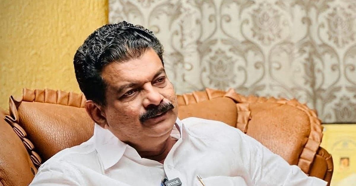 ആത്മീയ മേഖലയിലുള്ള ഉസ്താദിന് അത്തരം കാര്യങ്ങളിൽ നിലപാട് പറയാൻ അധികാരമുണ്ട്'; കാന്തപുരത്തെ പിന്തുണച്ച് പി.വി. അൻവർ
