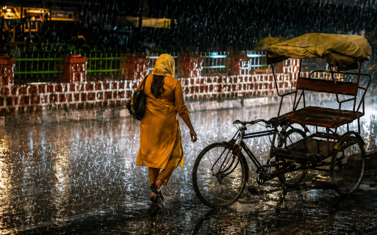 ഉത്തരേന്ത്യയിൽ ശക്തമായ കാലവർഷക്കെടുതി; ജീവൻ നഷ്ടപ്പെട്ടവരുടെ എണ്ണം 12 ആയി, യു.പിയിലും മധ്യപ്രദേശിലും പ്രളയസാധ്യത