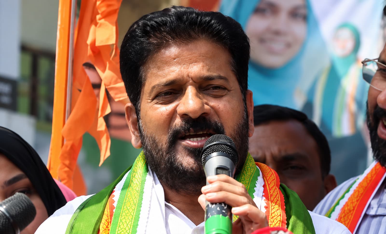 മകൾ മുഖ്യമന്ത്രിക്ക് നേരെ പരസ്യവിമർശനം ഉന്നയിച്ചു; തെലങ്കാന പരിസ്ഥിതി മന്ത്രി കെ. സുരേഖയെ മന്ത്രിസഭയിൽ നിന്ന് നീക്കി