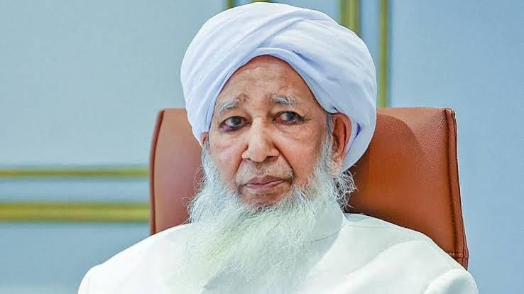 പെൺകുട്ടികളെ കുഴിച്ചുമൂടാൻ കൽപ്പിക്കുന്നവരല്ല ഞങ്ങൾ, ഇസ്ലാം അങ്ങനെയല്ല പഠിപ്പിക്കുന്നത്: വിശദീകരണവുമായി കാന്തപുരം