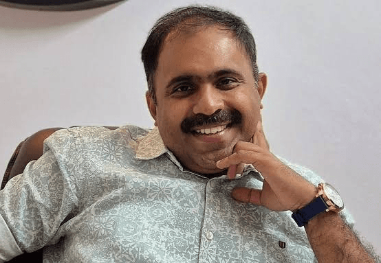 'പ്രളയത്തിൽ രക്ഷകരായ ദമ്പതികൾക്കൊപ്പം നിരുപാധികം നിലകൊള്ളും'; ഓഫ് റോഡ് ജീപ്പിന് പിഴ ചുമത്തിയതിൽ പ്രതികരണവുമായി അബിൻ വർക്കി എം.എൽ.എ
