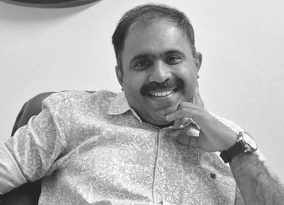 പ്രളയ രക്ഷാപ്രവർത്തനം നടത്തിയ അമലിന് ആദരവ്; എം.വി.ഡി ചുമത്തിയ 50,000 രൂപ പിഴ ഹൈക്കോടതി അഭിഭാഷകർ നൽകുമെന്ന് അബിൻ വർക്കി എം.എൽ.എ
