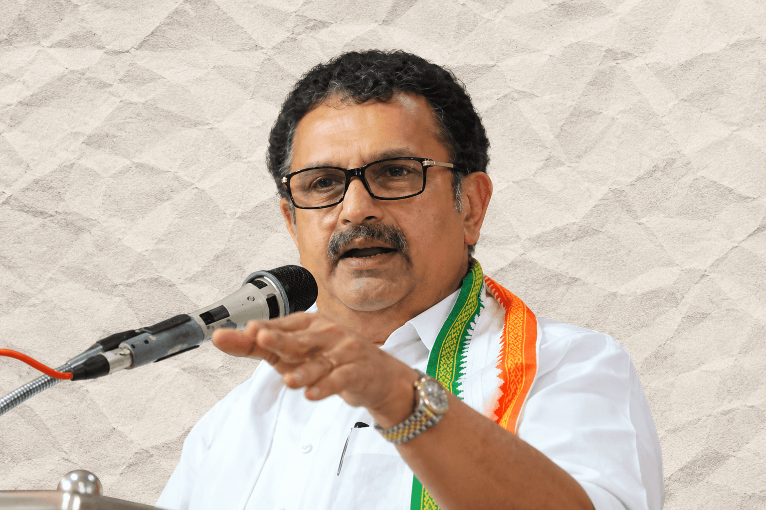 'ദേവസ്വം ബോർഡിന്റെ അധികാരങ്ങളിൽ കടന്നുകയറില്ല; ഭക്തരുടെ ദർശനം തടസ്സപ്പെട്ടാൽ സർക്കാർ ഇടപെടുമെന്ന്' മന്ത്രി കെ. മുരളീധരൻ