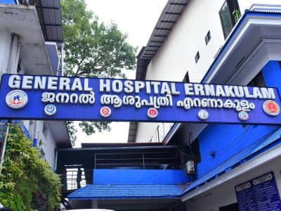 ഓങ്കോളജി ഐസിയുവിൽ എസി കേടായിട്ട് രണ്ടാഴ്ച; എറണാകുളം ജനറൽ ആശുപത്രിയിൽ കൊടുംചൂടിൽ വലഞ്ഞ് കാൻസർ രോഗികൾ