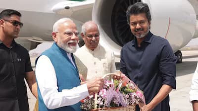 തടഞ്ഞുവെച്ച 5,110 കോടി രൂപ അനുവദിക്കണം, അതിവേഗ റെയിൽപ്പാത വേണം; പ്രധാനമന്ത്രിക്ക് മുന്നിൽ ആവശ്യങ്ങൾ നിരത്തി മുഖ്യമന്ത്രി സി. ജോസഫ് വിജയ്