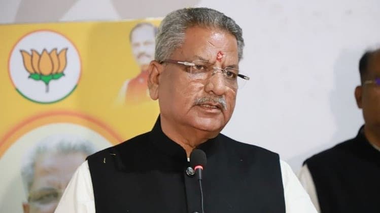 സിക്കിം ഗവർണർ ഓം പ്രകാശ് മാഥൂറിനെ കേരള ഗവർണറായി നിയമിച്ചു; രാജേന്ദ്ര ആർലേക്കർ തമിഴ്‌നാട്ടിലേക്ക്