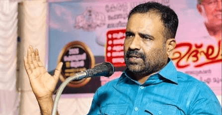 മാസപ്പടി കേസിൽ സർക്കാരിന്റെ നിലപാടിനെതിരെ കോൺഗ്രസിൽ അമർഷം; 'ഗോഡ്ഫാദർ' സിനിമാരംഗം പങ്കുവെച്ച് സി.ആർ. മഹേഷ് എംഎൽഎ