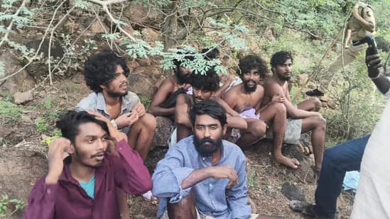 തേനി ജയിൽ ചാട്ടം: ഒളിവിൽ കഴിയുന്ന നാല് പ്രതികൾക്കായി അമച്ചിയാപുരം വനമേഖല വളഞ്ഞ് പൊലീസ്; ഡ്രോൺ നിരീക്ഷണം ശക്തം