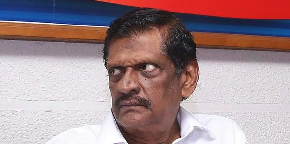 ഒരു കുടുംബത്തിൽ രണ്ട് കാബിനറ്റ് പദവികൾ നൽകാനാവില്ല; പി.ജെ. ജോസഫിന് കാബിനറ്റ് റാങ്ക് നൽകേണ്ടെന്ന് കോൺഗ്രസ് തീരുമാനം