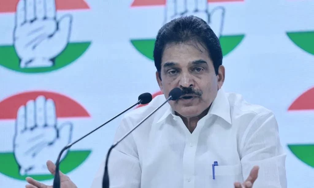 സോനം വാങ്ചുക്കിന്റെ നിരാഹാരത്തിന് ഐക്യദാർഢ്യം പ്രഖ്യാപിച്ച് കെ.സി വേണുഗോപാൽ; നിരാഹാരമിരിക്കുന്നവർ മരിച്ചോട്ടെ എന്ന നിലപാടിലാണ് കേന്ദ്രസർക്കാരെന്ന് വിമർശനം