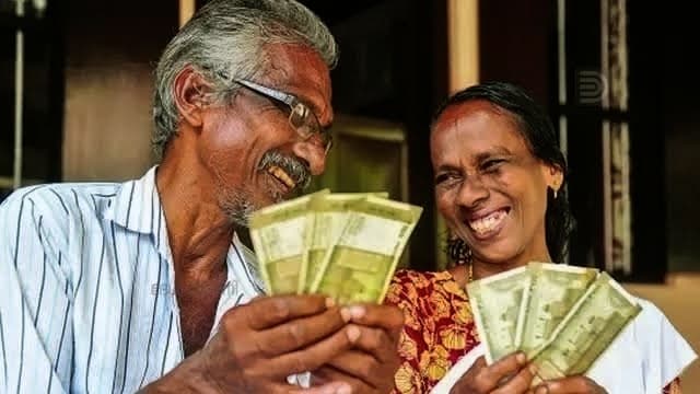 കേരളത്തിൽ ജൂലൈ മാസത്തെ ക്ഷേമ പെൻഷൻ വിതരണം നാളെ മുതൽ; സർക്കാർ അനുവദിച്ചത് 1095 കോടി രൂപ