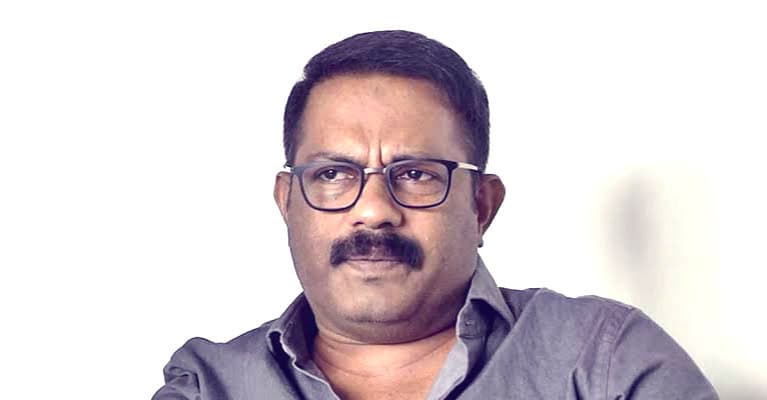 തദ്ദേശ വകുപ്പിൽ കൂട്ടസ്ഥലംമാറ്റം; മന്ത്രി കെ.എം. ഷാജിയുടെ നിർദേശത്തെത്തുടർന്ന് 264 പേർക്ക് സ്ഥലംമാറ്റ ഉത്തരവ്