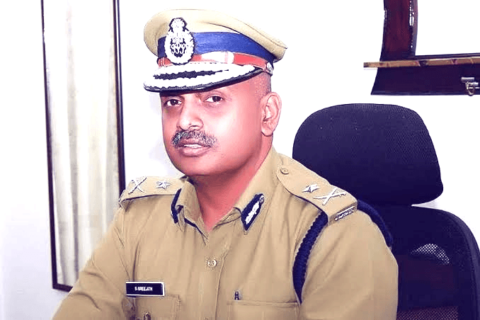 അഞ്ച് ഇടപാടുകളിലെ അഴിമതി ആരോപണം: എ.ഡി.ജി.പി എസ്. ശ്രീജിത്തിനെതിരെ പുനരന്വേഷണം; ചീഫ് സെക്രട്ടറിയുടെ ക്ലീൻ ചിറ്റ് ഹൈക്കോടതി റദ്ദാക്കി