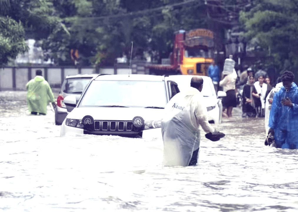 എ.സി റോഡിൽ വെള്ളക്കെട്ട് രൂക്ഷം: യാത്രാദുരിതം കടുക്കുന്നു; ലോവർ കുട്ടനാട്ടിലും ജനജീവിതം ദുസ്സഹം