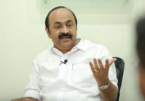 ഓർത്തഡോക്സ്-യാക്കോബായ സഭാ തർക്കം: ഒത്തുതീർപ്പ് ചർച്ചകൾക്കായി മുഖ്യമന്ത്രി നേരിട്ട് ഇടപെടുമെന്ന് ഹൈക്കോടതിയെ അറിയിച്ച് സർക്കാർ
