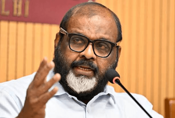 'ഇരിക്കുന്ന കൊമ്പ് മുറിക്കരുത്': പ്രിയദർശിനി ബസിലെ സീറോ ടിക്കറ്റ് തട്ടിപ്പിൽ കർശന മുന്നറിയിപ്പുമായി ഗതാഗത മന്ത്രി സി.പി. ജോൺ