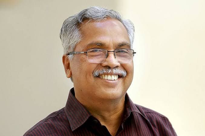 വന്ദേമാതരം ഒരിക്കലും ദേശീയഗാനമല്ല, അതിനെ അങ്ങനെയാക്കി മാറ്റാൻ ശ്രമം നടക്കുന്നുവെന്ന് ബിനോയ് വിശ്വം