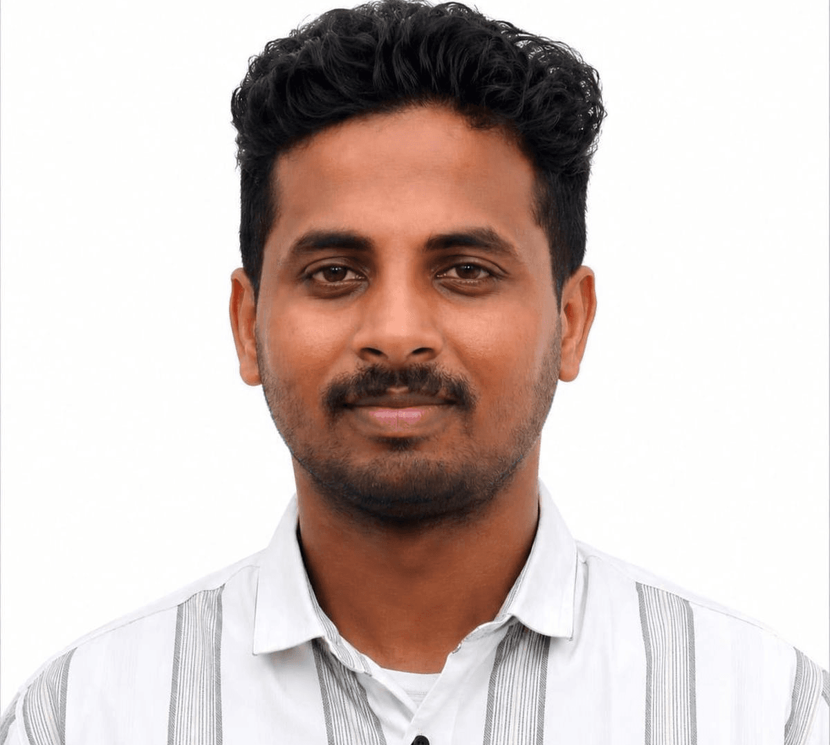 കടലിൽ കാണാതായി ഒമ്പത് ദിവസമായിട്ടും വിവരമില്ല; ഷിന്റോണിന്റെ കാര്യത്തിൽ വ്യക്തത വരുത്താതെ കപ്പൽ കമ്പനി, ആശങ്കയിൽ കുടുംബം