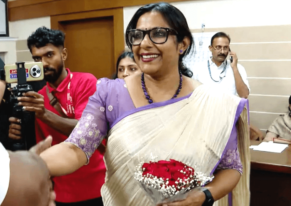 പാലാ നഗരസഭാ അധ്യക്ഷയായി മായാ രാഹുൽ തെരഞ്ഞെടുക്കപ്പെട്ടു; എൽഡിഎഫ് പിന്തുണയോടെ 16 വോട്ടുകൾ നേടി വിജയം