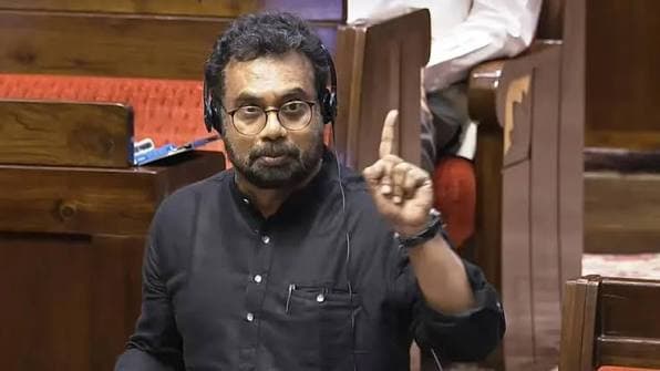 വീണ ടിക്കെതിരായ ഇ.ഡി നീക്കം രാഷ്ട്രീയ വിരോധം തീർക്കൽ; ബി.ജെ.പിയുടെ ഫണ്ട് തിരിമറിയിൽ അന്വേഷണമുണ്ടായോയെന്ന് ജോൺ ബ്രിട്ടാസ് എം.പി