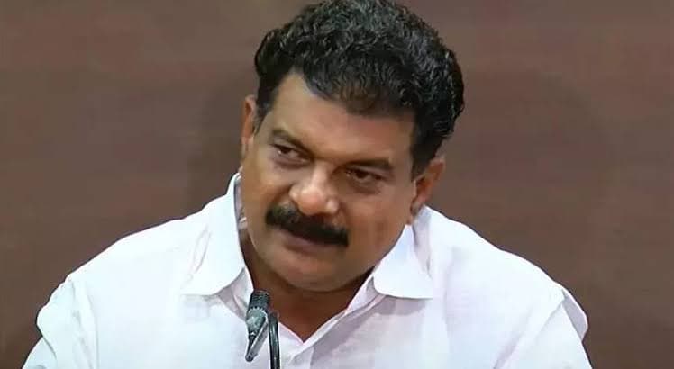 ബേപ്പൂരിലെ തിരഞ്ഞെടുപ്പ് തോൽവി: കോൺഗ്രസിനെതിരെ രൂക്ഷ വിമർശനവുമായി പി.വി. അൻവർ