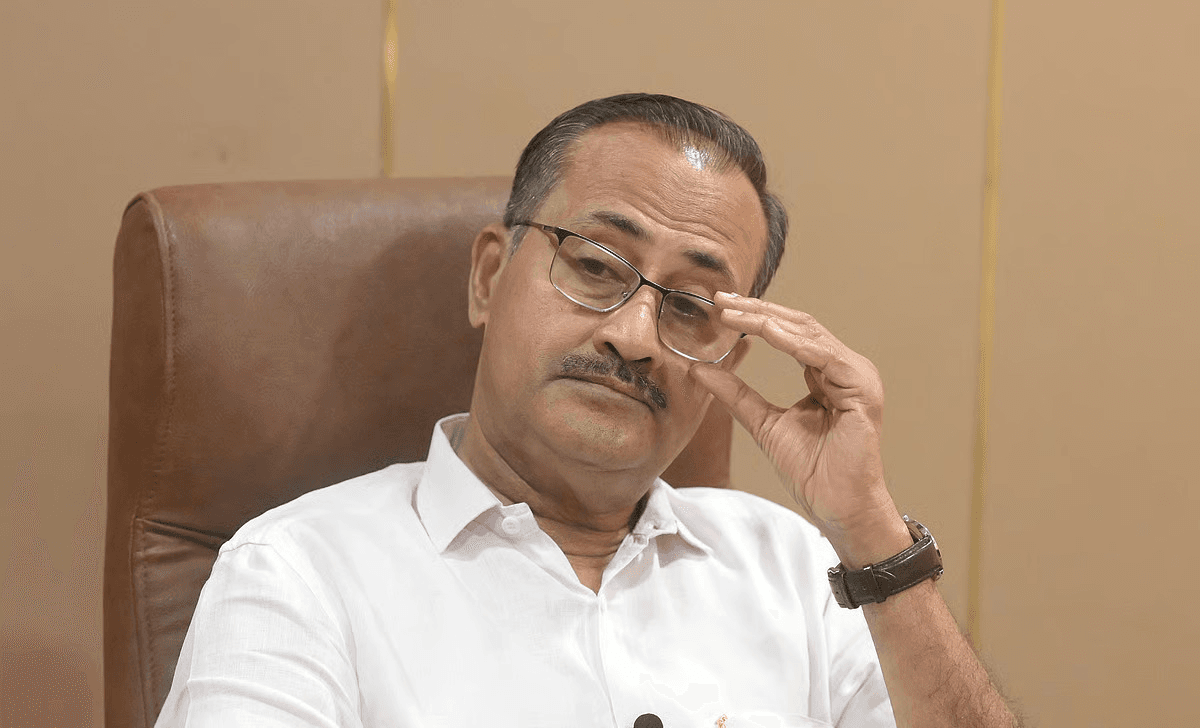 സി.പി.ഐ നിൽക്കുന്നത് കത്തുന്ന വെയിലത്ത്, തണൽ വേണമോയെന്ന് തീരുമാനിക്കേണ്ടത് അവർ; മുസ്ലിം ലീഗ് നേതാവ് പി.എം.എ. സലാം
