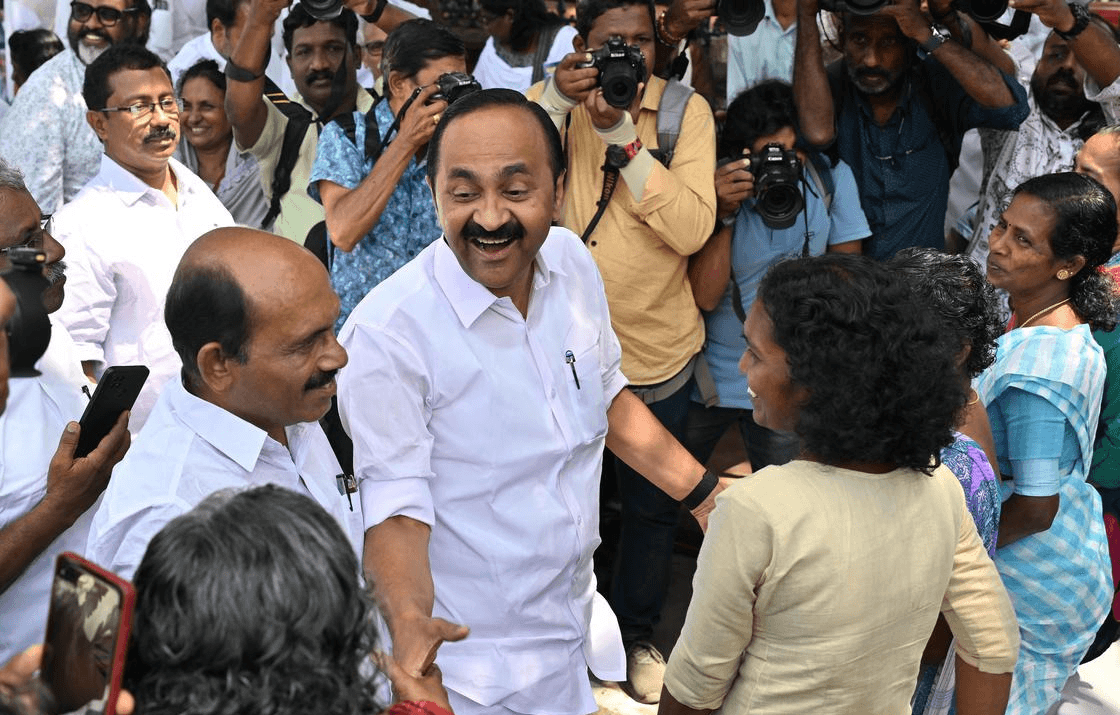 മുഖ്യമന്ത്രിയെ നേരിൽ കാണാൻ ഇനി ആഴ്ചയിൽ മൂന്ന് ദിവസം മാത്രം അനുവദിക്കും; സമയക്രമം വെട്ടിച്ചുരുക്കിയത് ഔദ്യോഗിക തിരക്കുകൾ കാരണമെന്ന് വിശദീകരണം