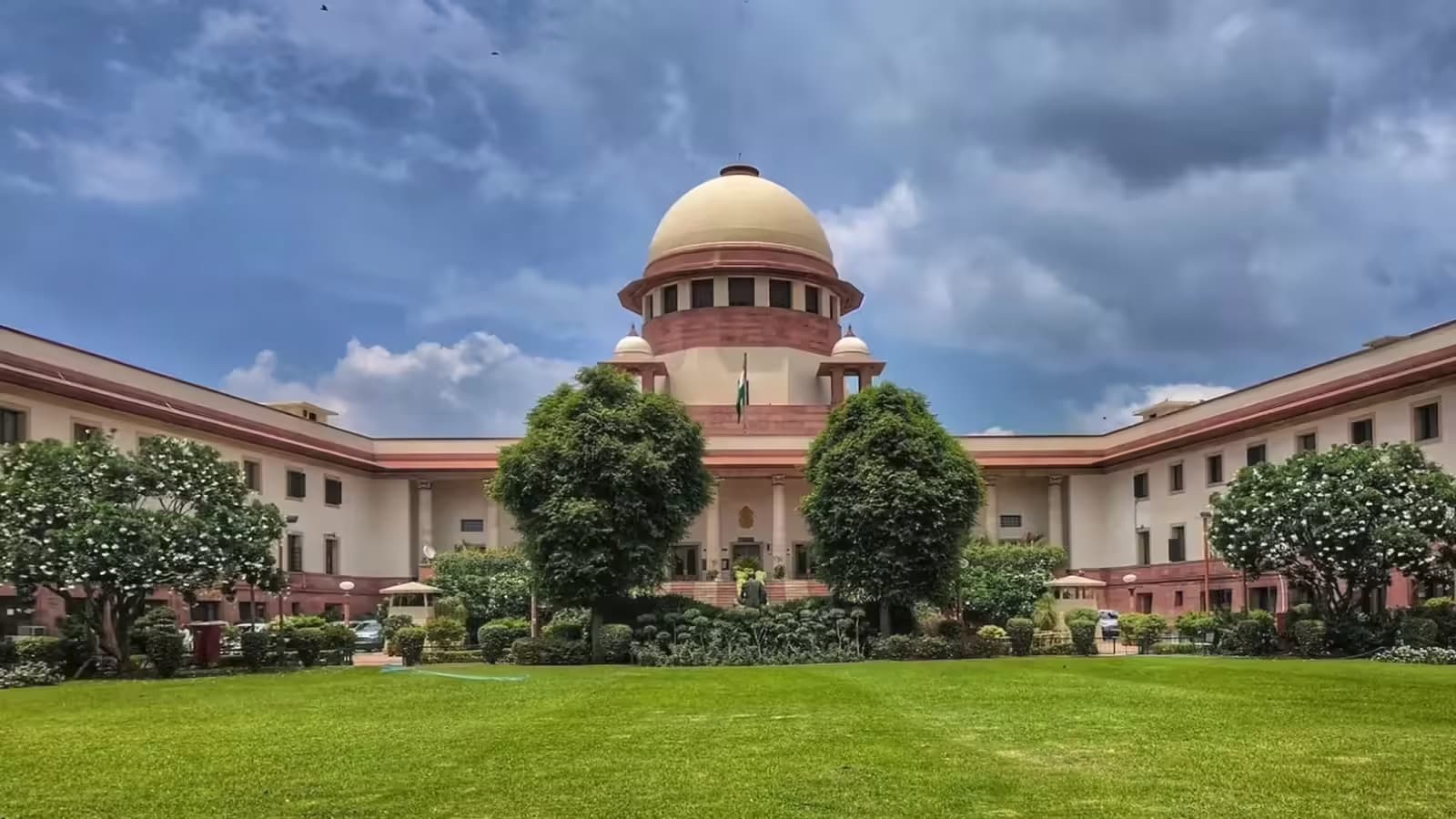 അട്ടപ്പാടി മധു വധക്കേസ്: ഒന്നാം പ്രതി ഹുസൈനെ കുറ്റവിമുക്തനാക്കിയതിനെതിരെ സംസ്ഥാന സർക്കാർ സുപ്രീം കോടതിയിൽ അപ്പീൽ നൽകി