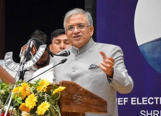 തെരഞ്ഞെടുപ്പിൽ ജനം സന്തുഷ്ടർ; സിഇസി ഗ്യാനേഷ് കുമാറിന് പത്മഭൂഷൺ നൽകണമെന്ന് പശ്ചിമ ബംഗാൾ ബിജെപി