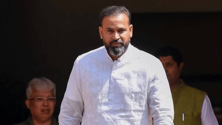 തൃണമൂൽ വിട്ട് എൻഡിഎയിലെത്തി മാസങ്ങൾക്കകം യൂസഫ് പത്താന് ആശ്വാസം; വഡോദരയിലെ തർക്കഭൂമി വിട്ടുനൽകാൻ ഗുജറാത്ത് ബിജെപി സർക്കാർ തീരുമാനം